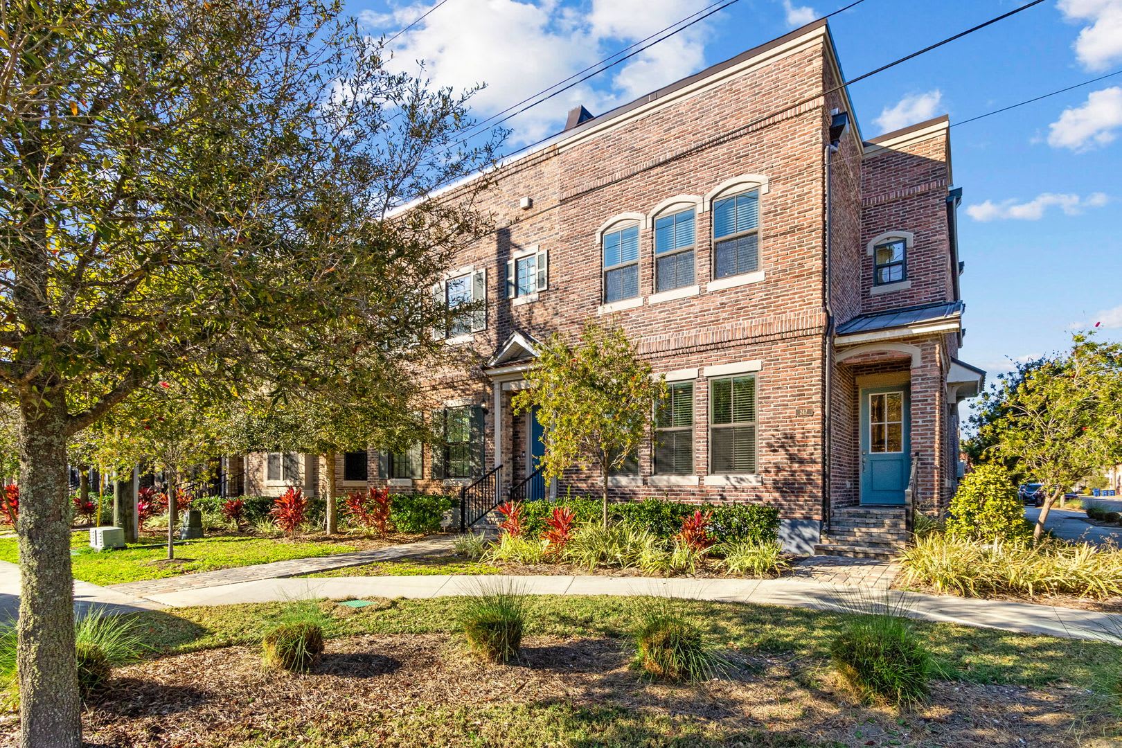 Harborview Townhouse – photo 3