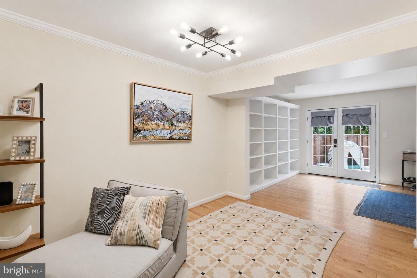 Welcome To 2510 S Walter Reed Drive A Beautifully Maintained Residence Nestled In One Of Arlington S Most Sought After Communities – photo 4