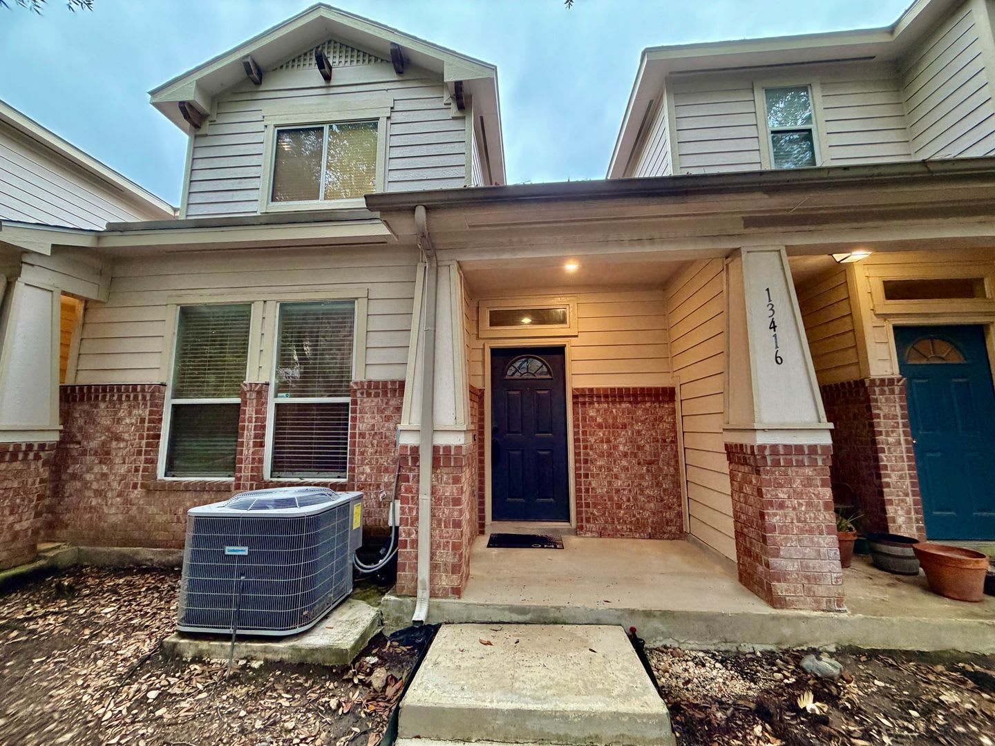 FALL INTO A NEW HOME – photo 1