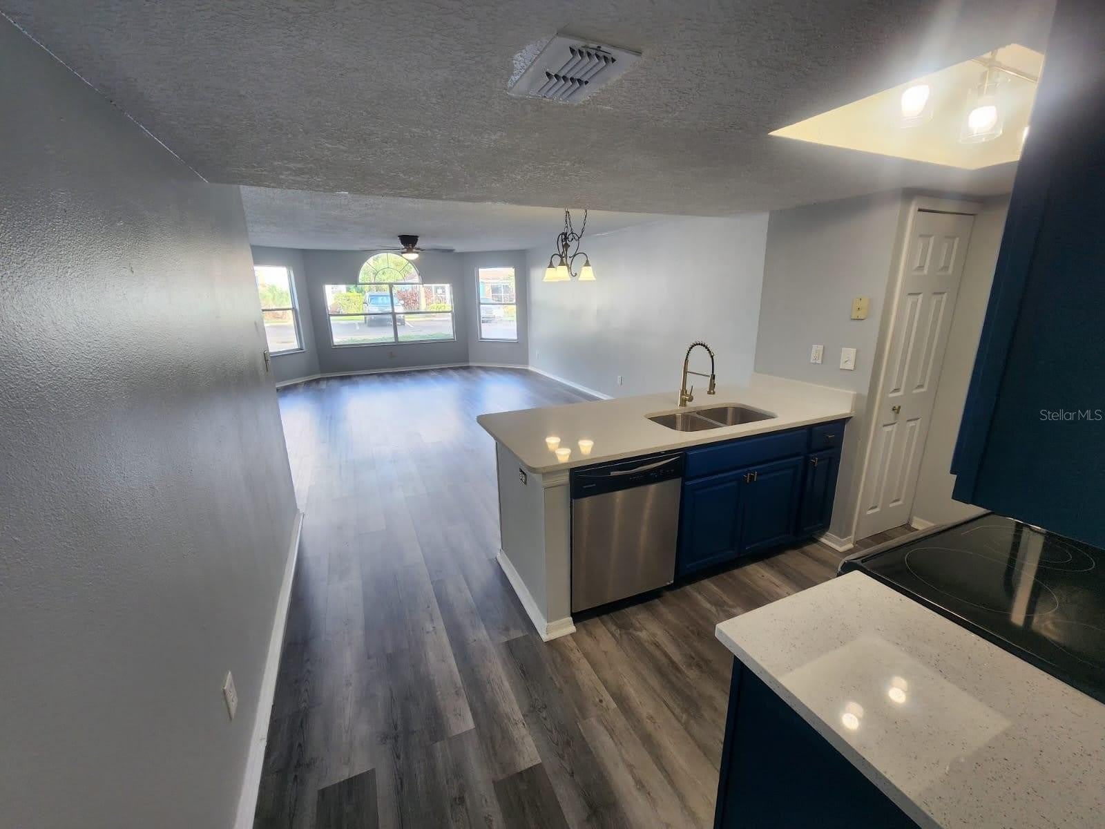 2745 N POINCIANA Boulevard – photo 5