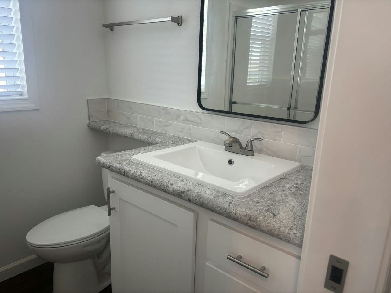 10 Carl St – photo 4