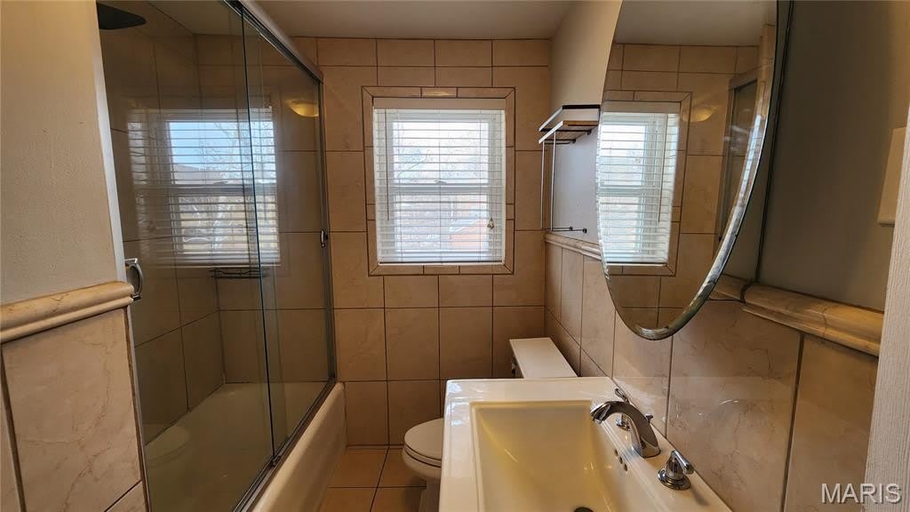 7570 Byron Place – photo 5