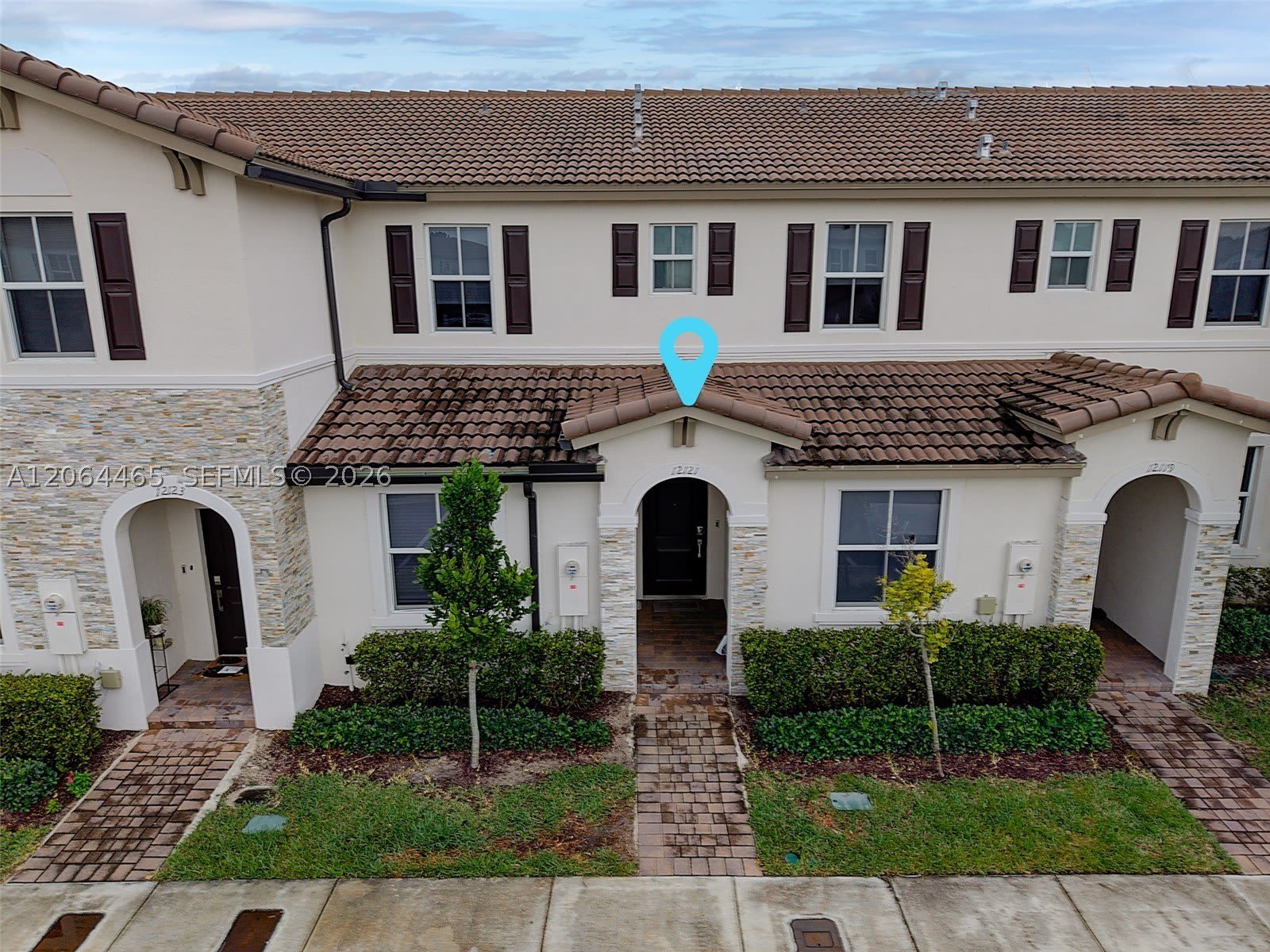 12121 NW 23rd Ct – photo 5