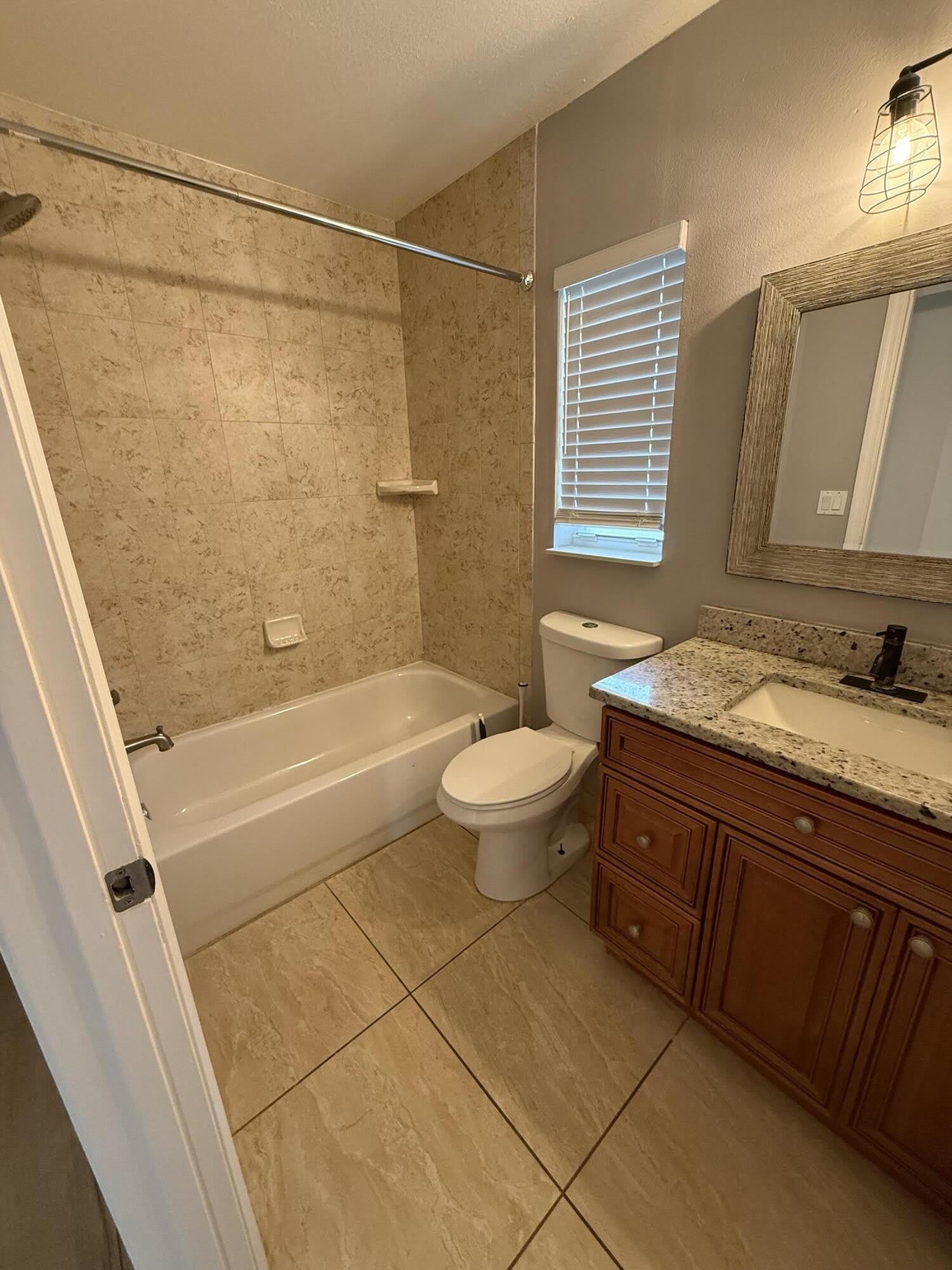 249 Ne Glentry Avenue – photo 4