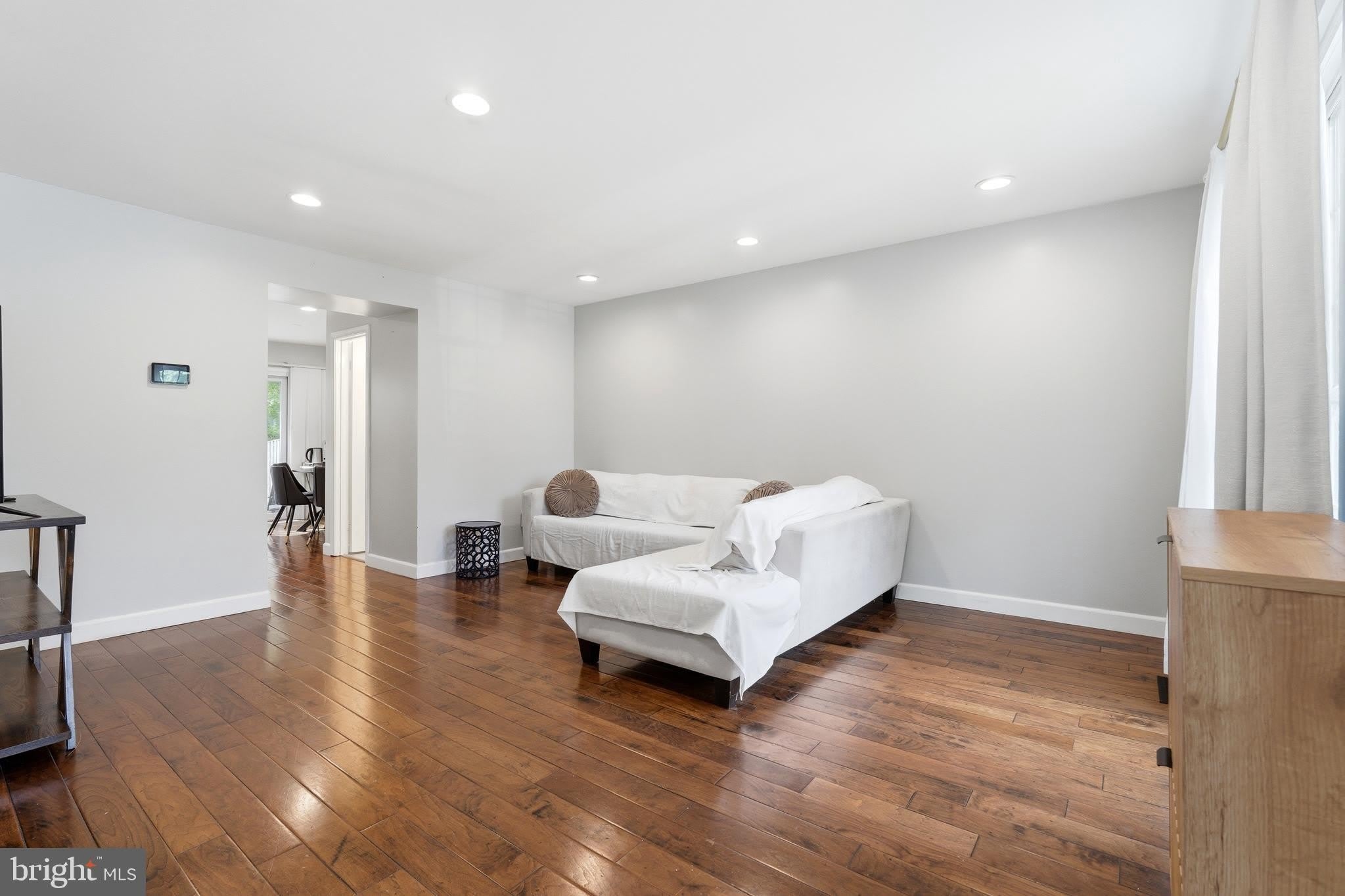22 HABERSHAM Court – photo 3