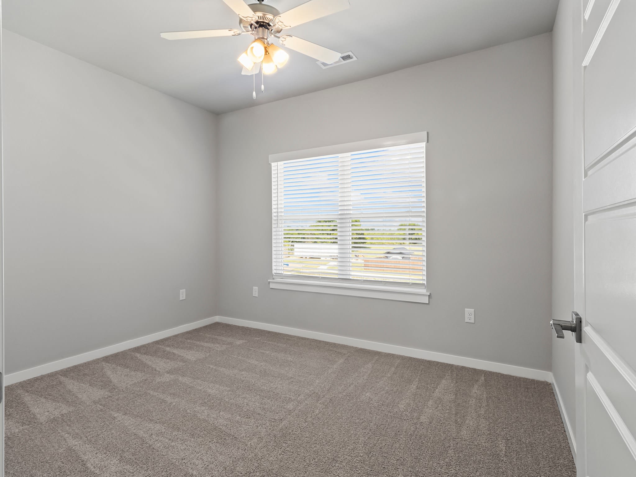Hillcrest Village – photo 2