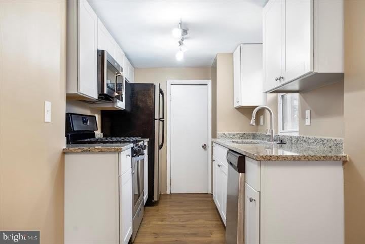 424 S EDEN Street – photo 5