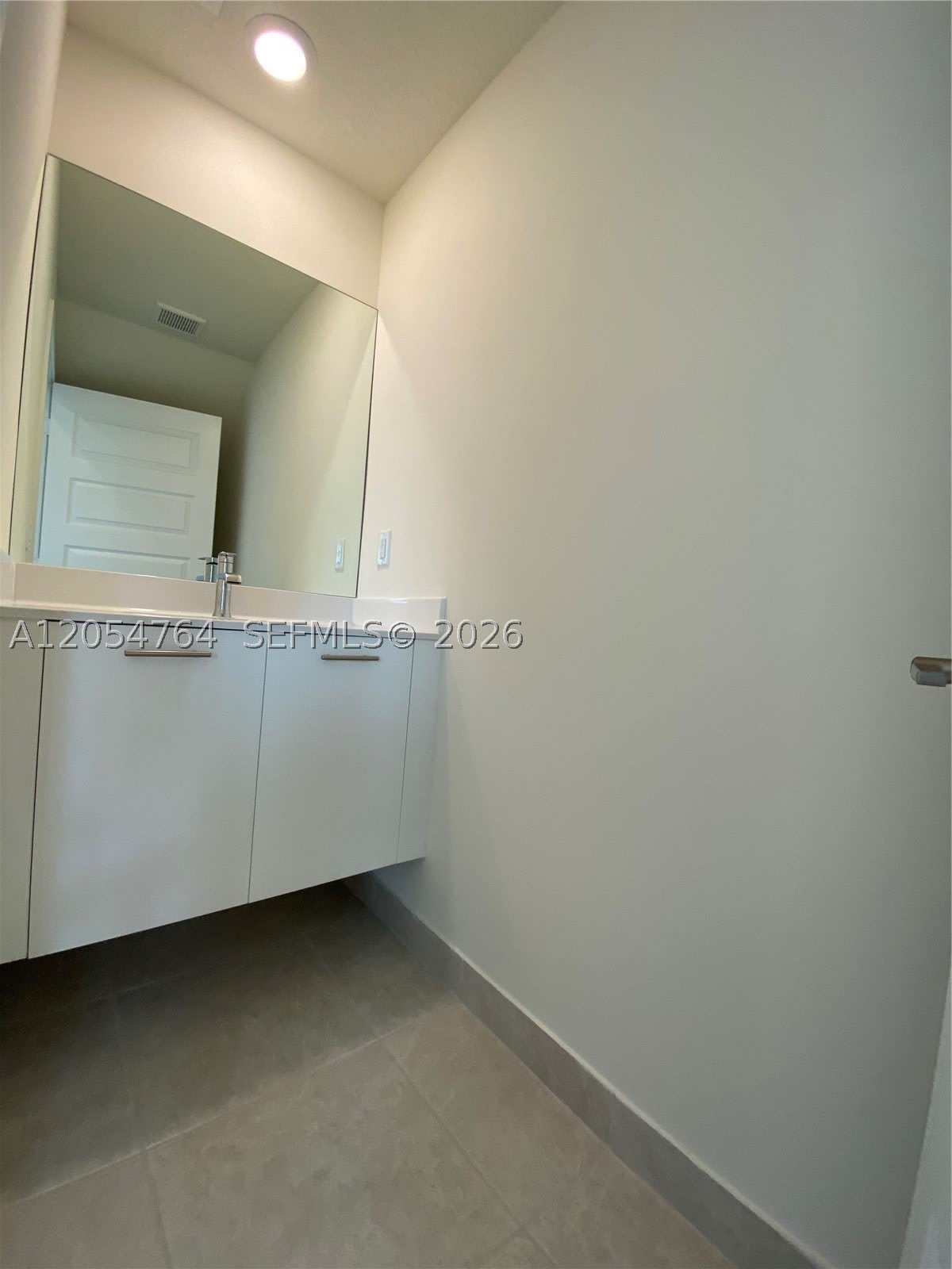 8373 Central Park Blvd – photo 5