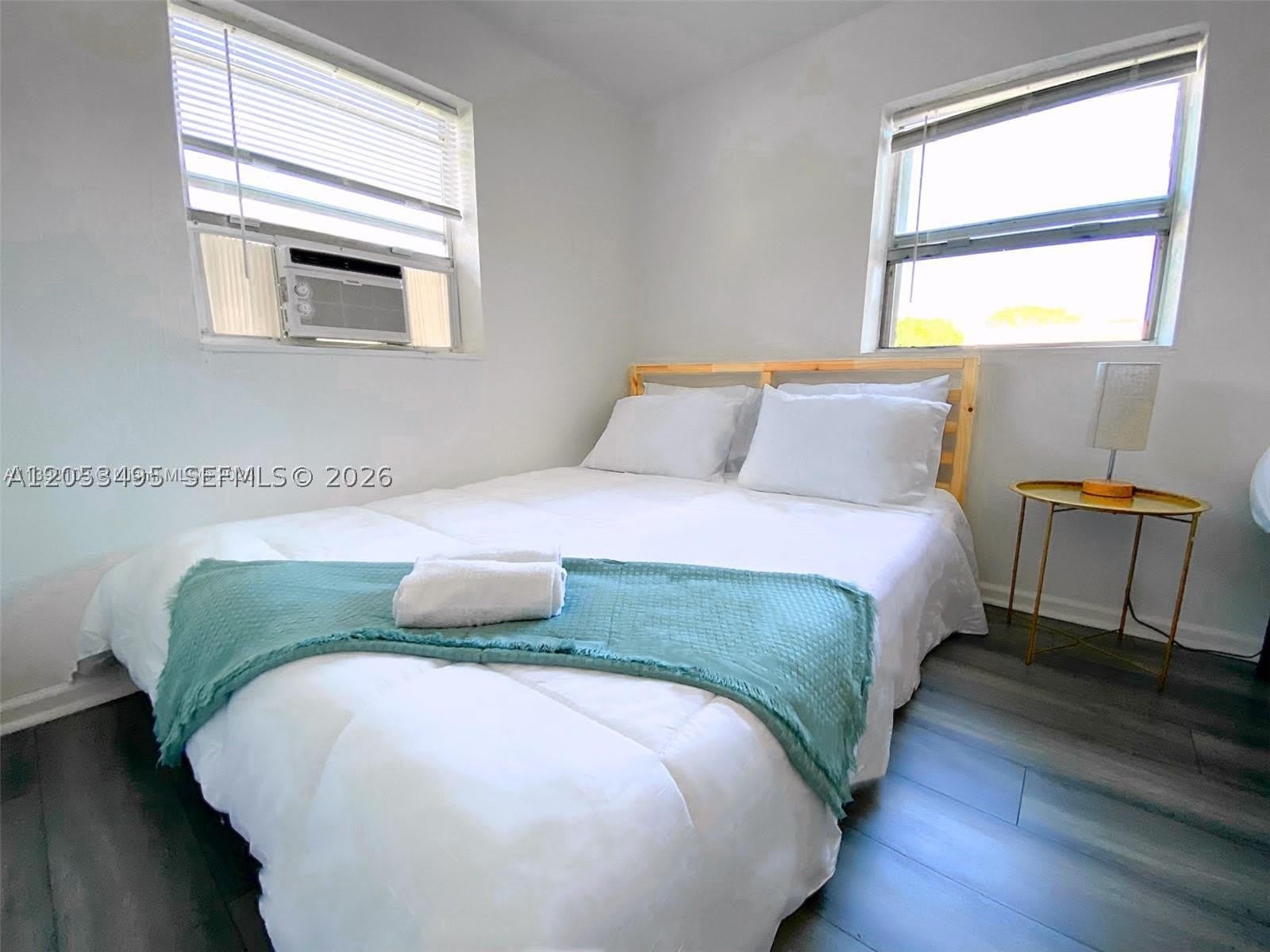 344 NW 7th Ave – photo 4