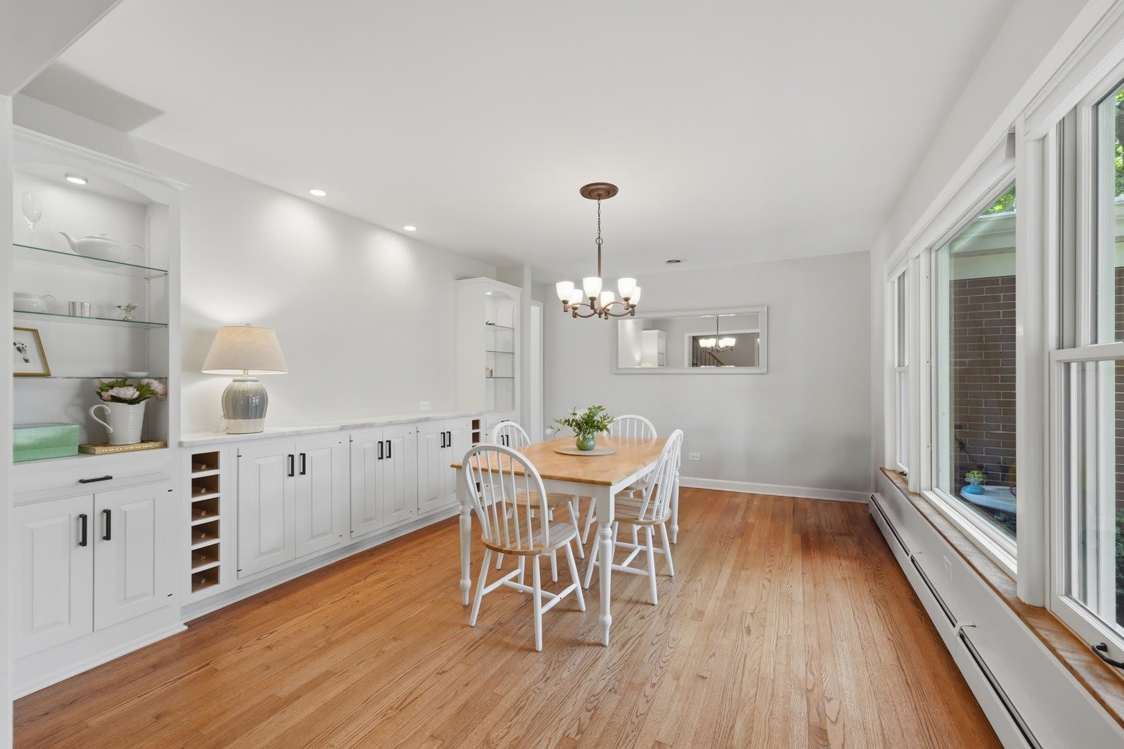 317 E Forest Lane – photo 5