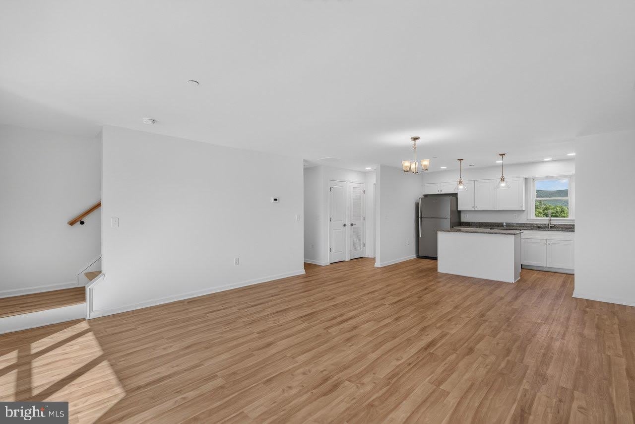 973 WOODSTOCK COMMONS DRIVE – photo 3