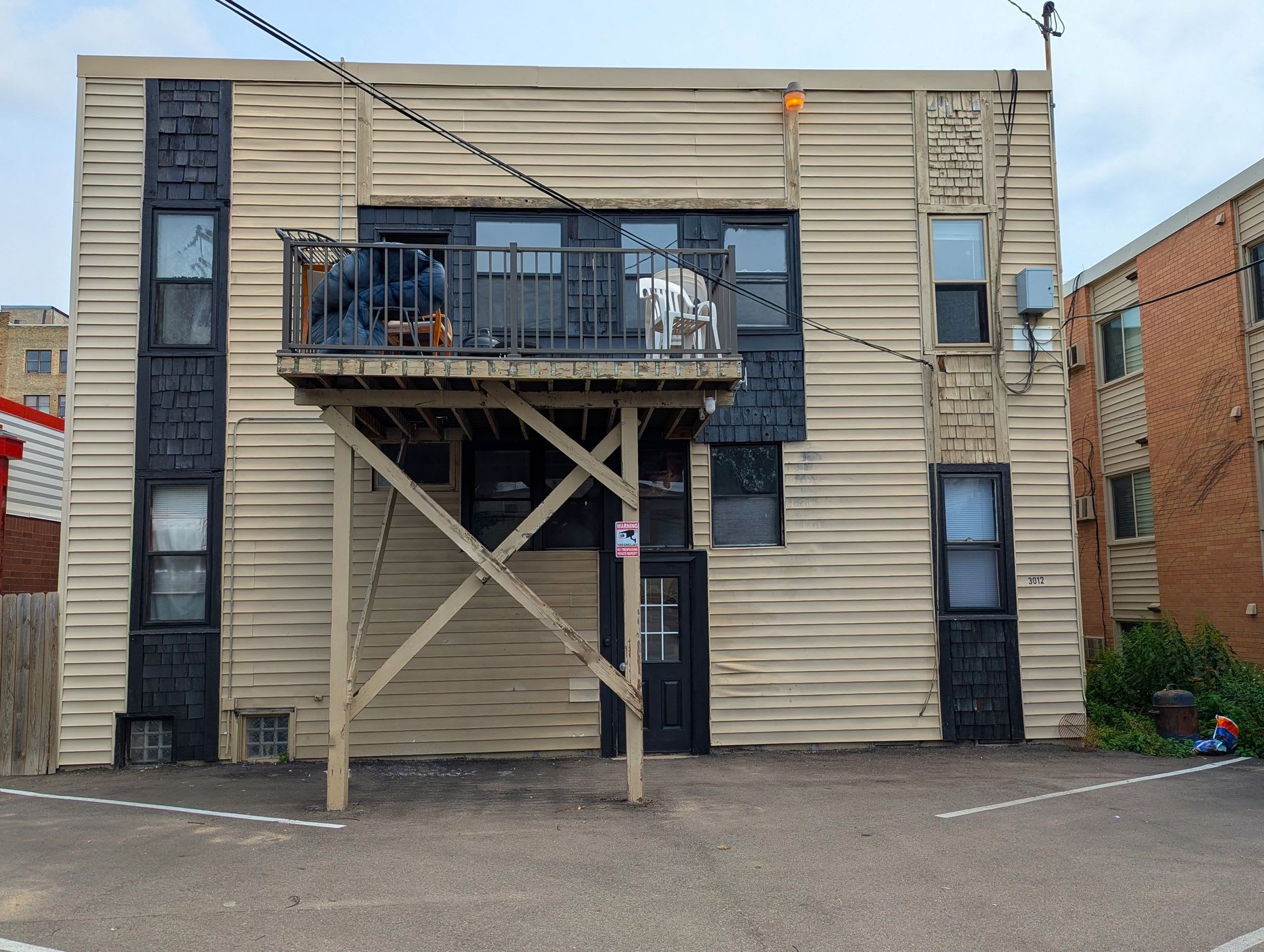 Amazing Spacious 2 Bedroom in the Heart of Uptown! – photo 2