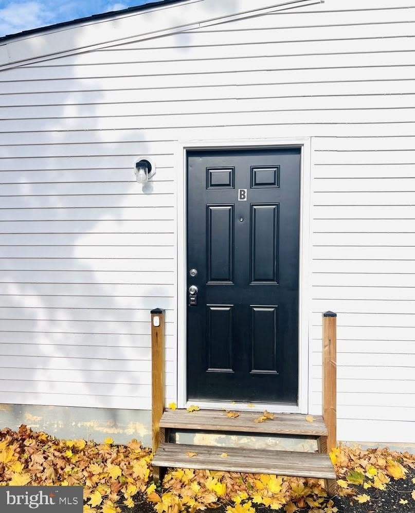 401 BLUEBELL Road – photo 2