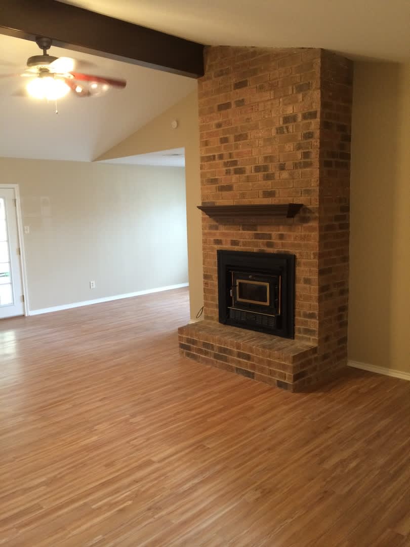 Charming 3 Bedroom In Flint Coming Soon – photo 3