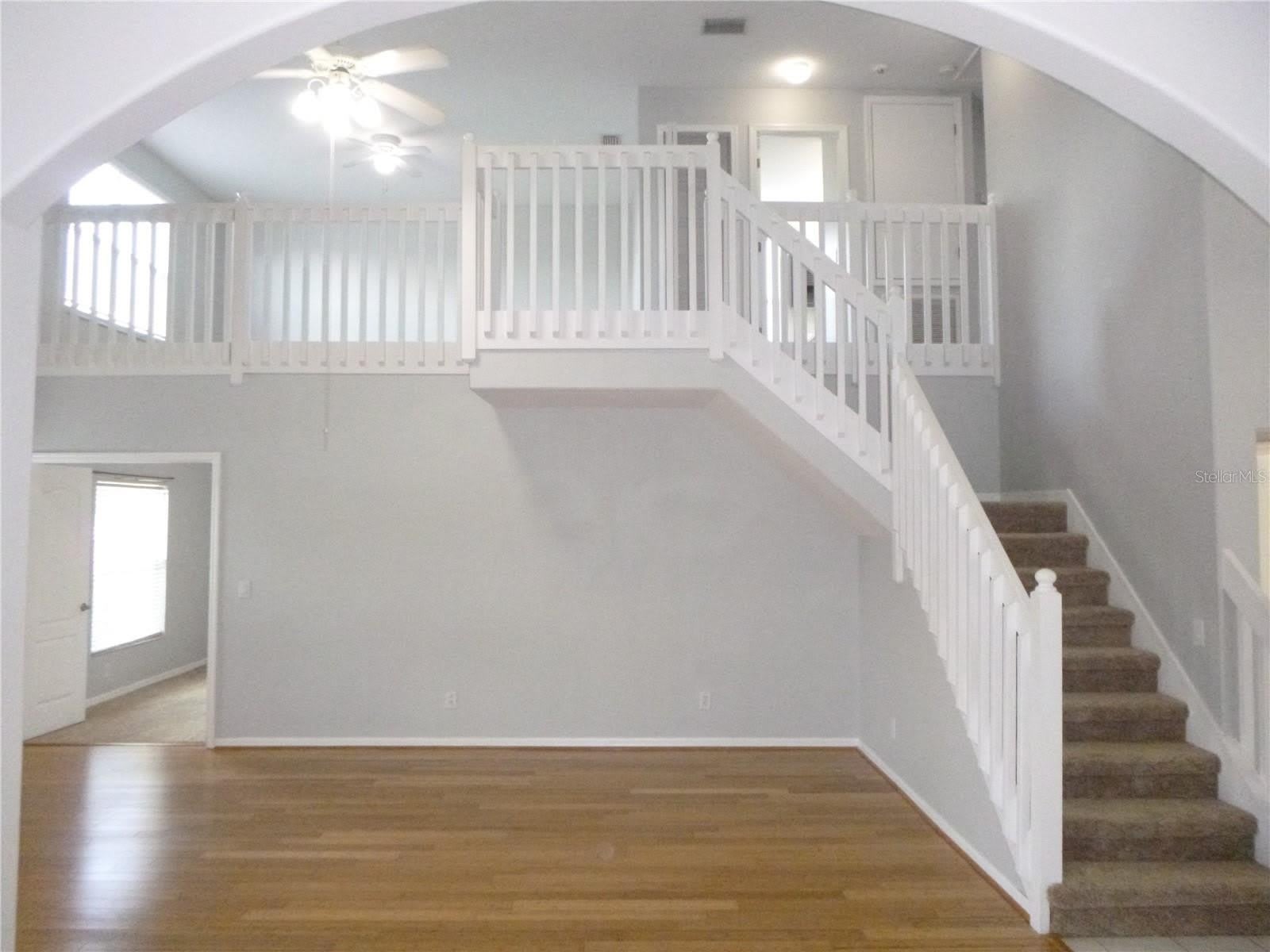 19146 CYPRESS GREEN Drive – photo 3