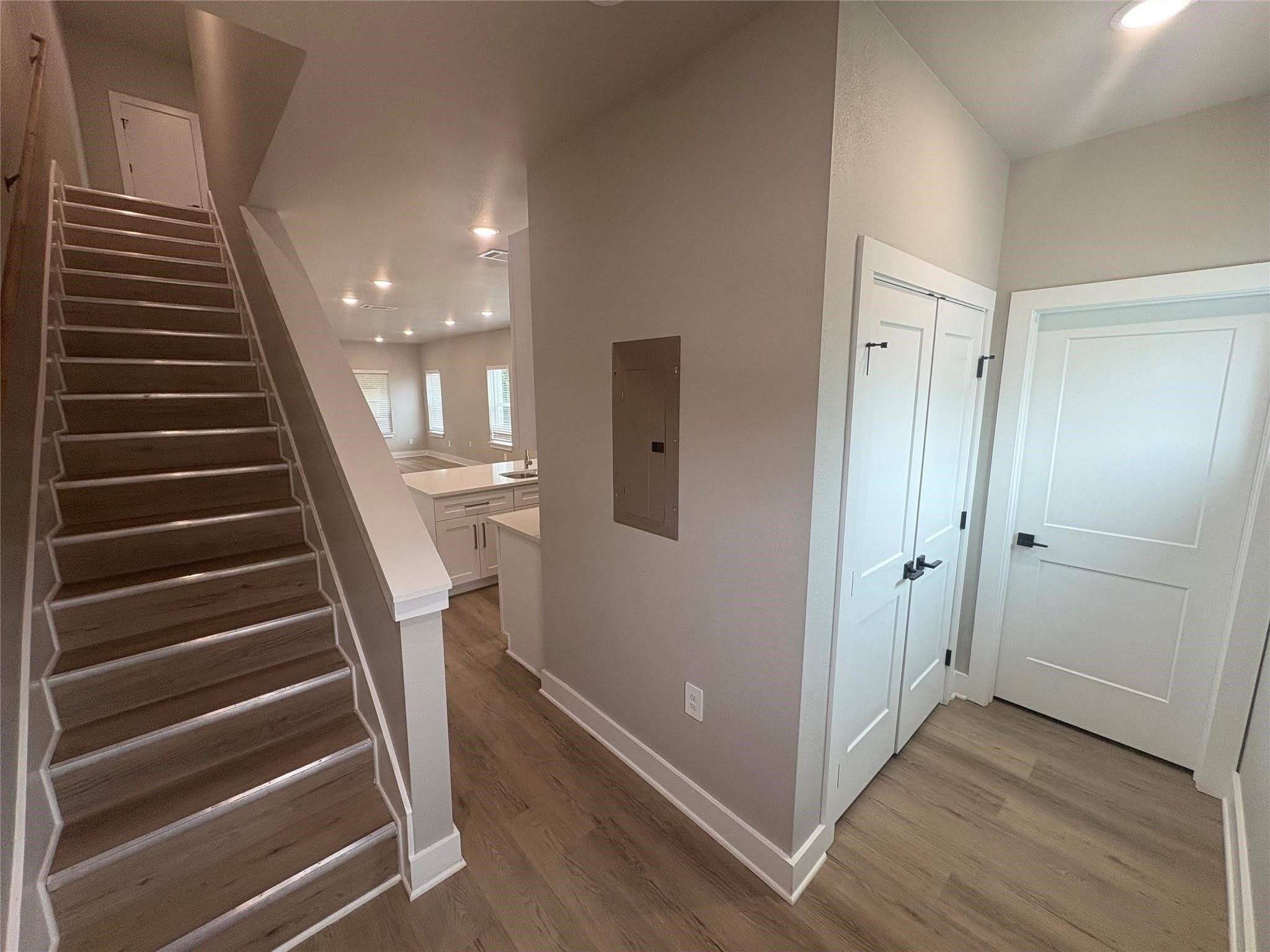422 S Lillian Street S – photo 5
