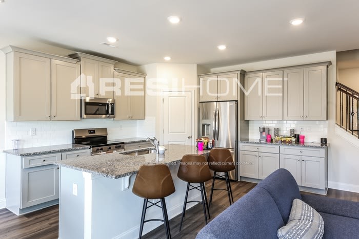 139 Aurora Lane – photo 5
