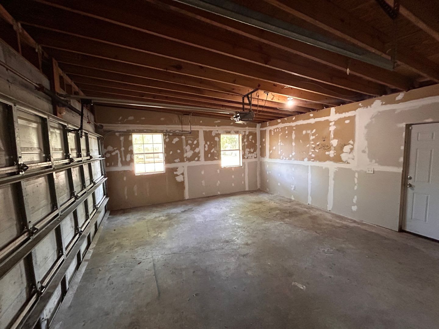 Serene Northside 3/2 For Rent With Bonus/ Flex Room!! – photo 4