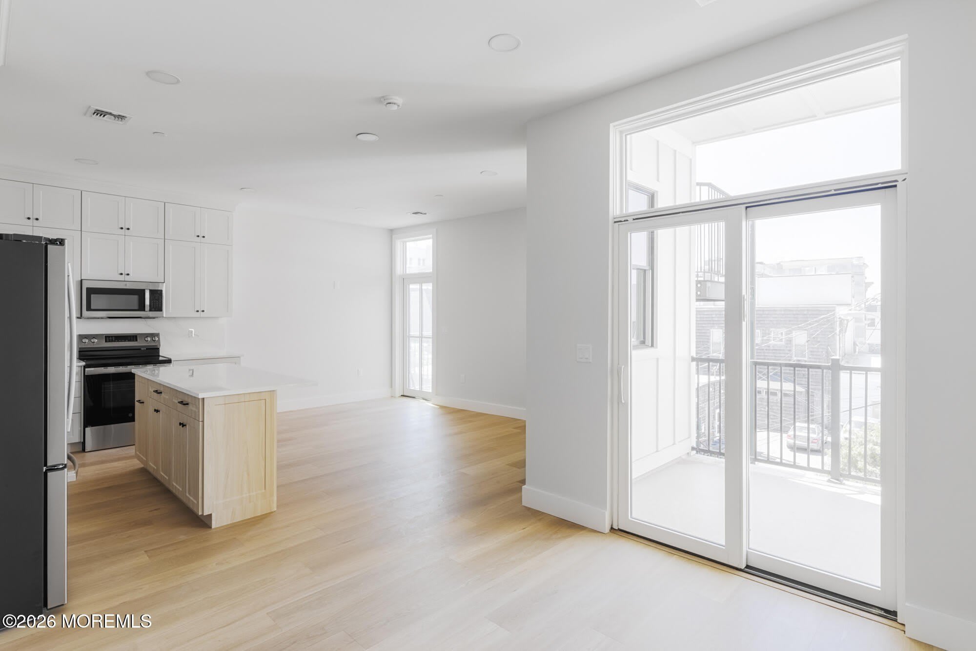 9 Wharf Avenue – photo 2