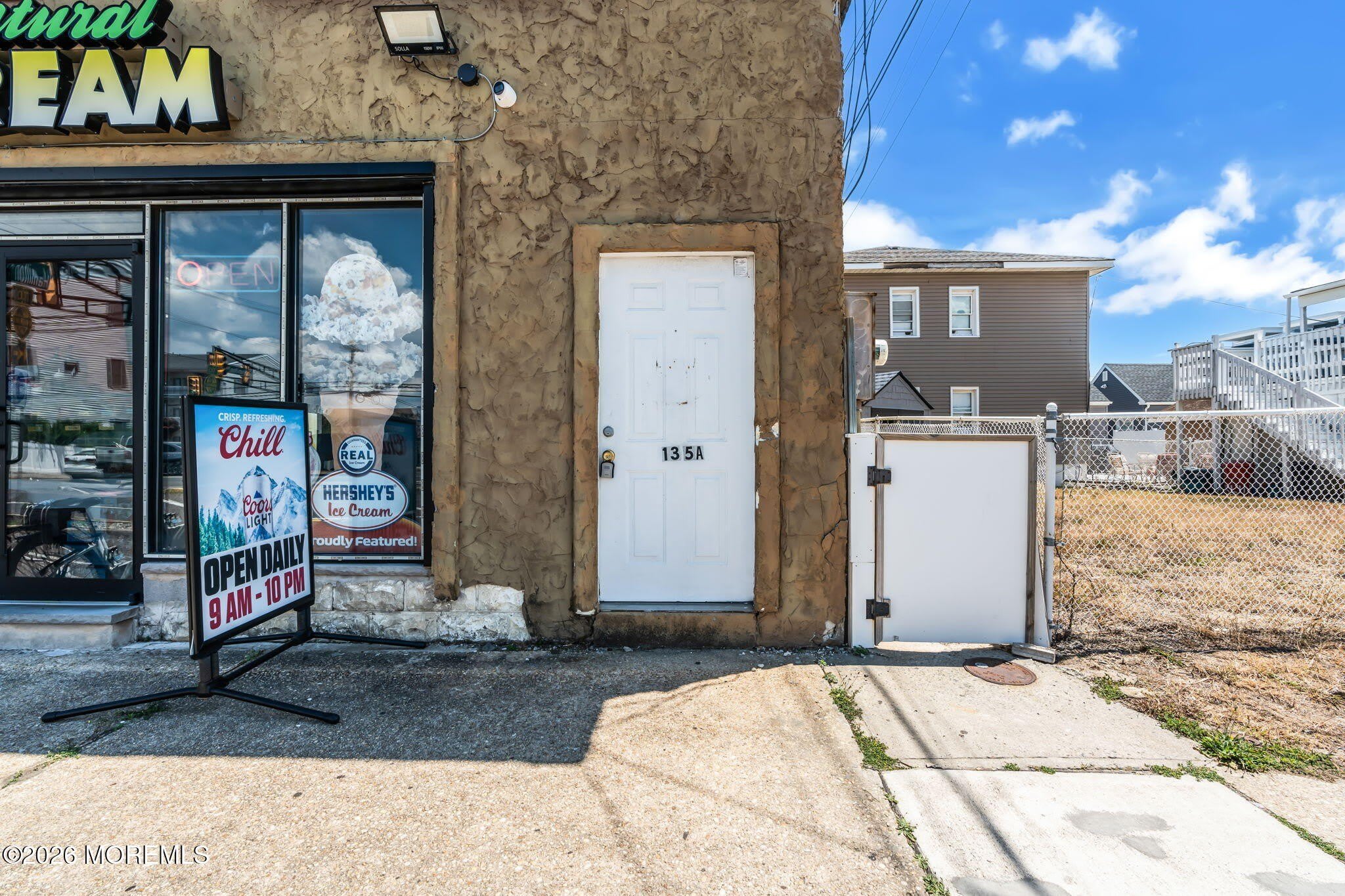 135 Hamilton Avenue – photo 2