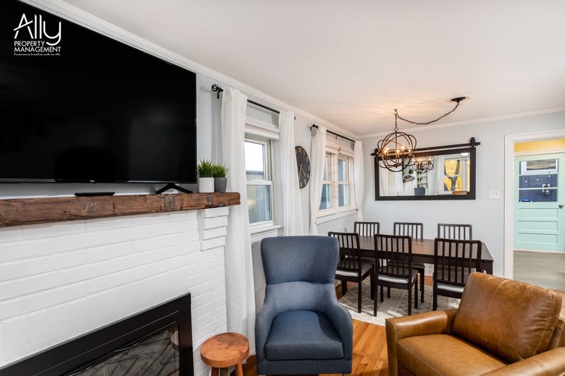 1304 Belleview Avenue – photo 4