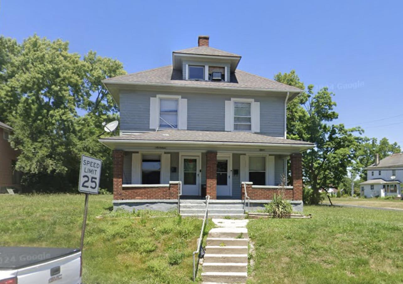 15 West Hudson Avenue – photo 1