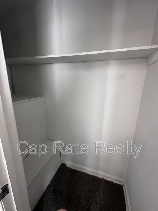 2359 Mcguffey Rd – photo 5