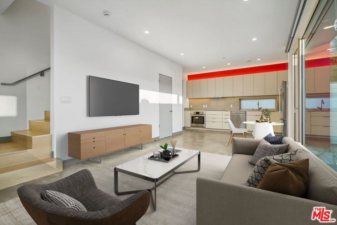 12529 Wagner St – photo 5