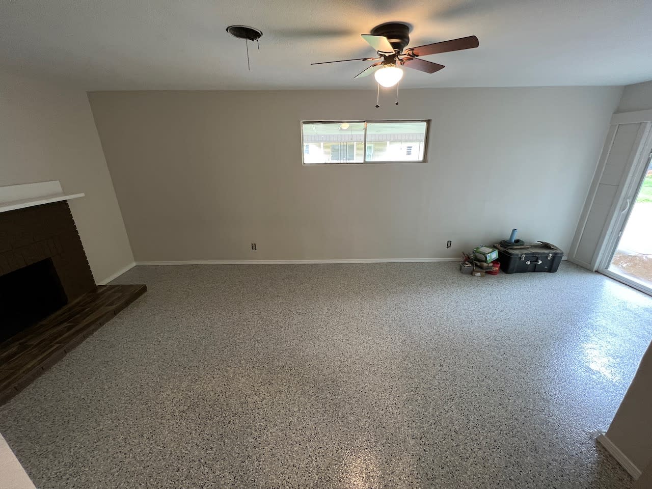309 Stadium Dr – photo 5