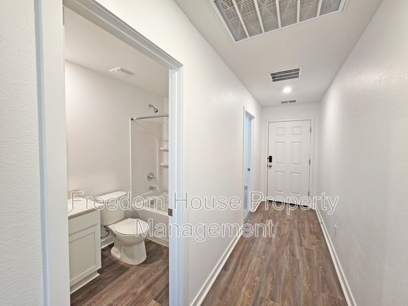 710 Huyana Wind Drive – photo 5