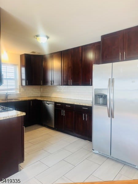 523 Broadway – photo 3