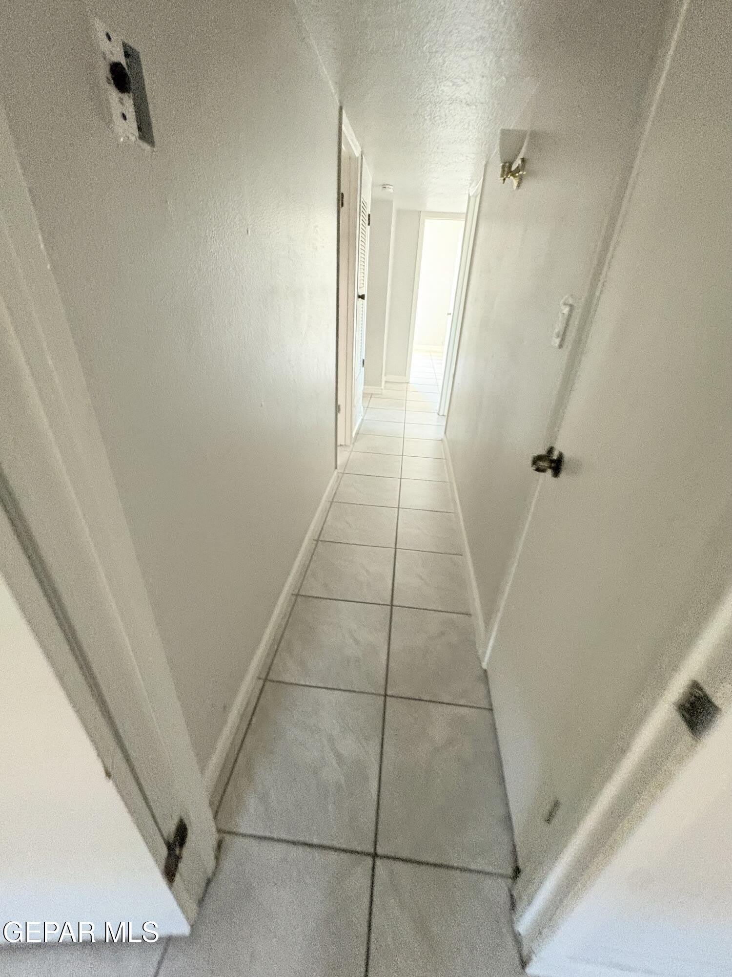 1587 Catham Circle – photo 5