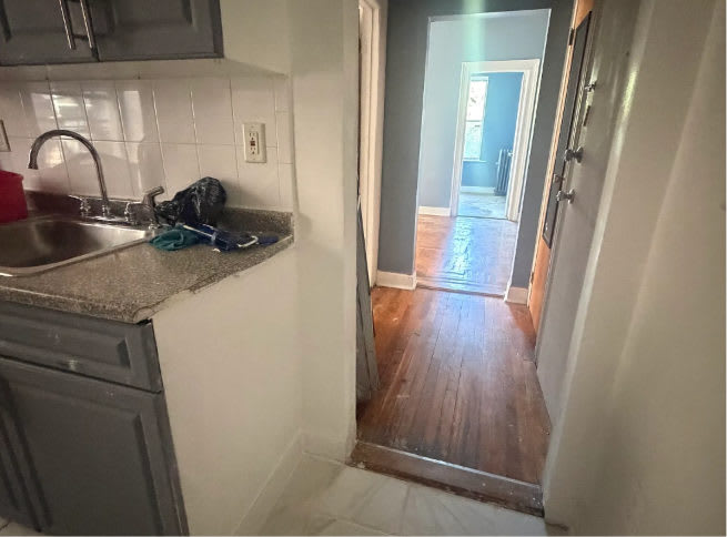5107 Hudson Ave – photo 4