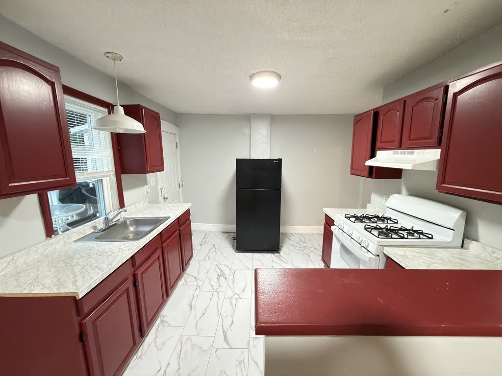 47 Cedar St – photo 5