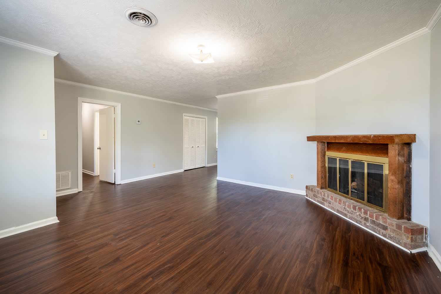 2305 Oketo Drive – photo 5