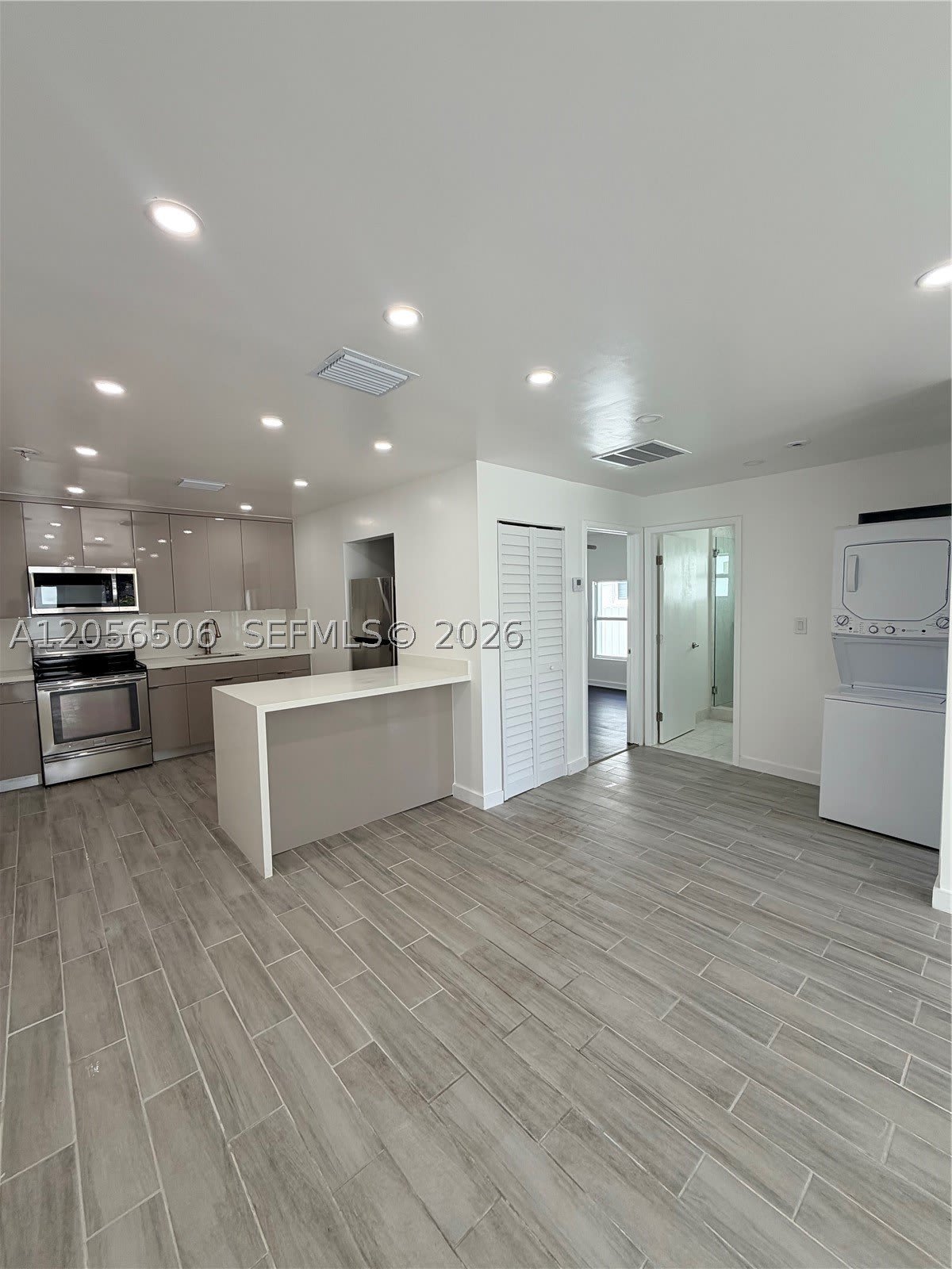 6131 Coral Way – photo 3