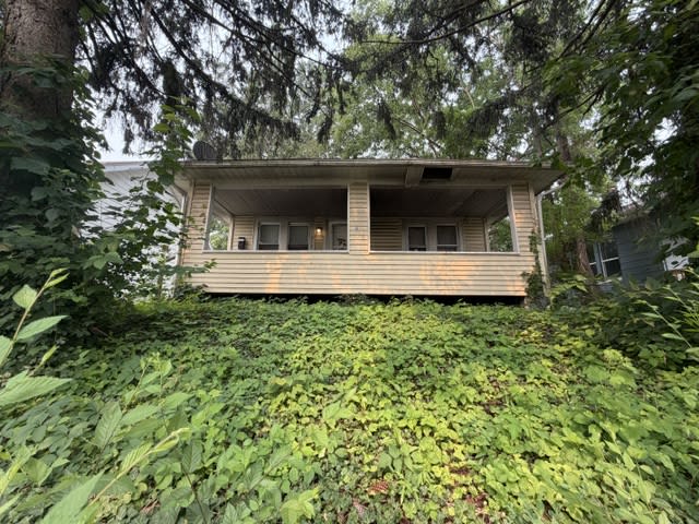 1317 N Adams St – photo 1