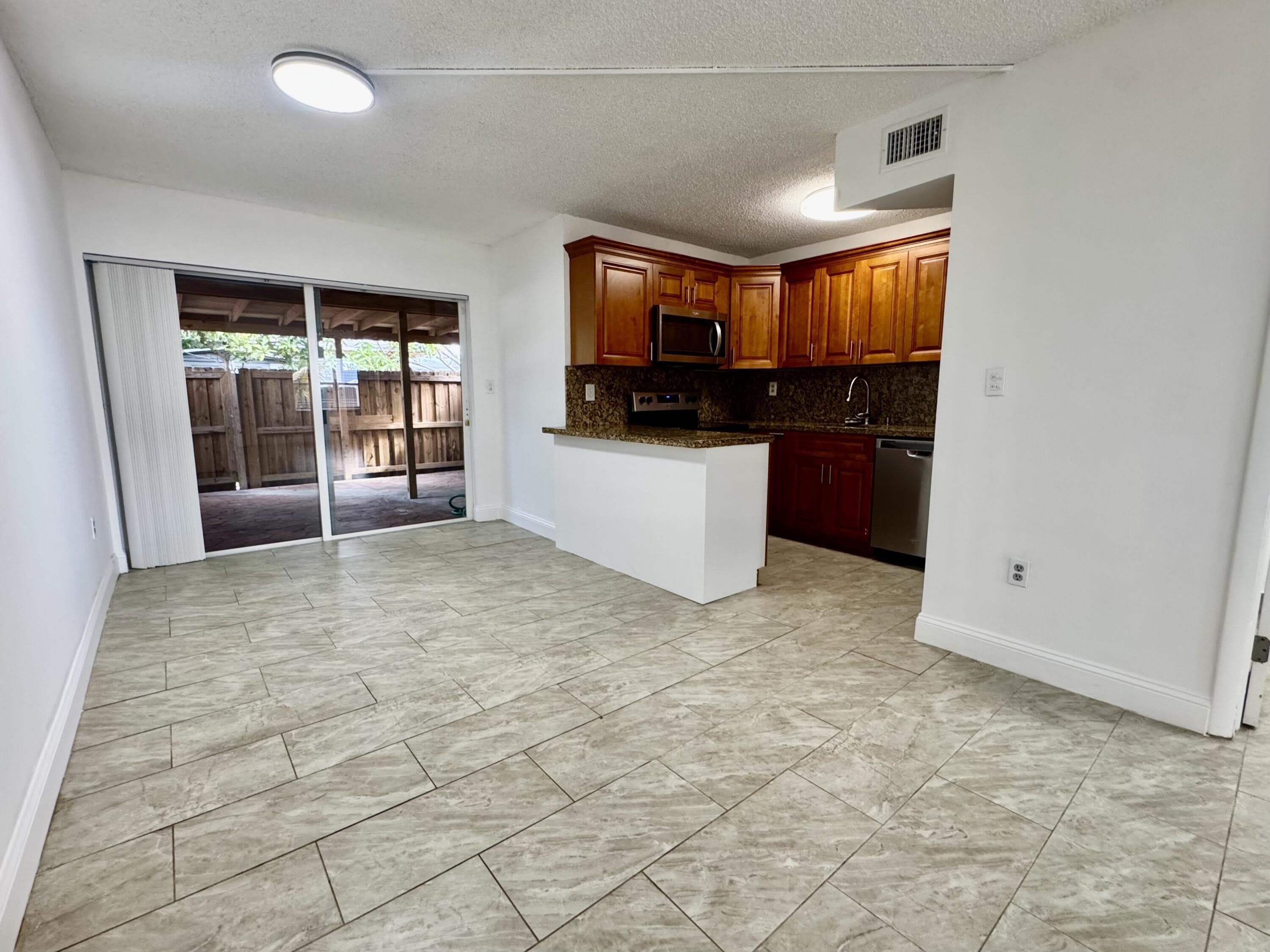 3662 Sw 59Th Avenue – photo 4