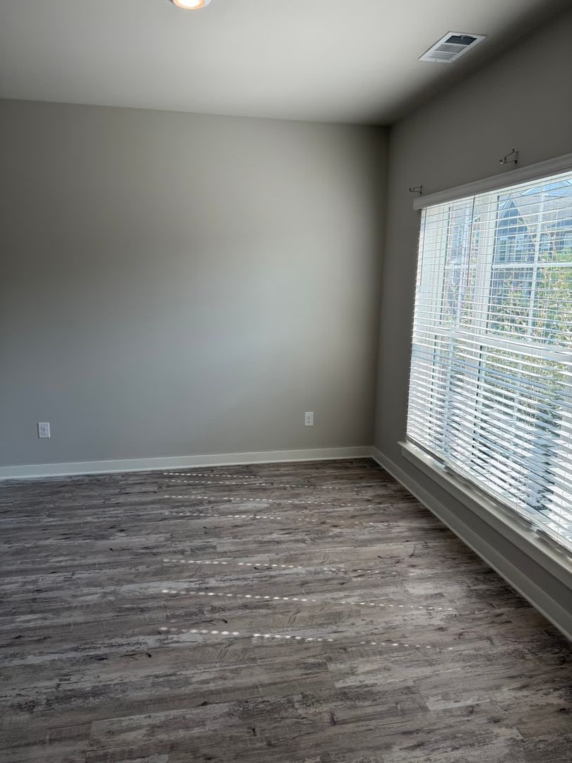Gallatin TN Townhome with detached 2 car garage, 3 bedroom, 2.5 baths FOR LEASE – photo 2