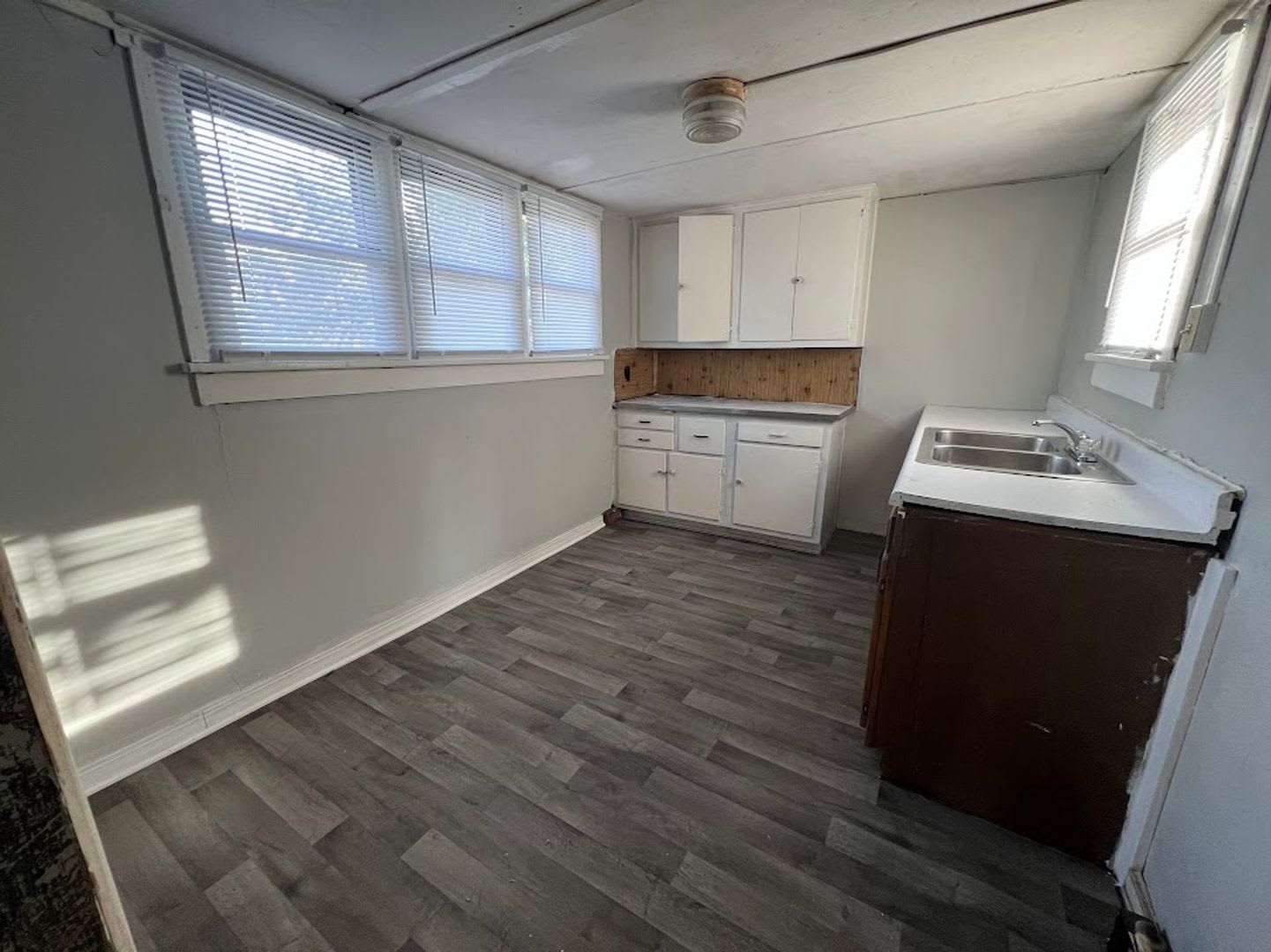1621 W Jackson St Wynn Funds Llc – photo 4
