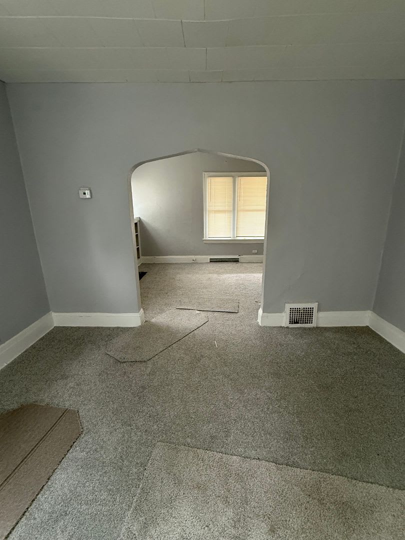 4bd Single Section 8 *1/2 OFF SECURITY DEPOSIT SPECIAL* – photo 5