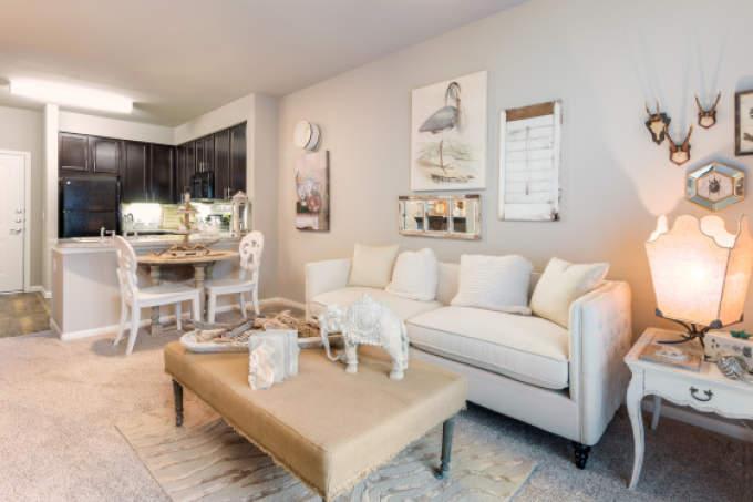 515 E Slaughter Ln, #110 – photo 3