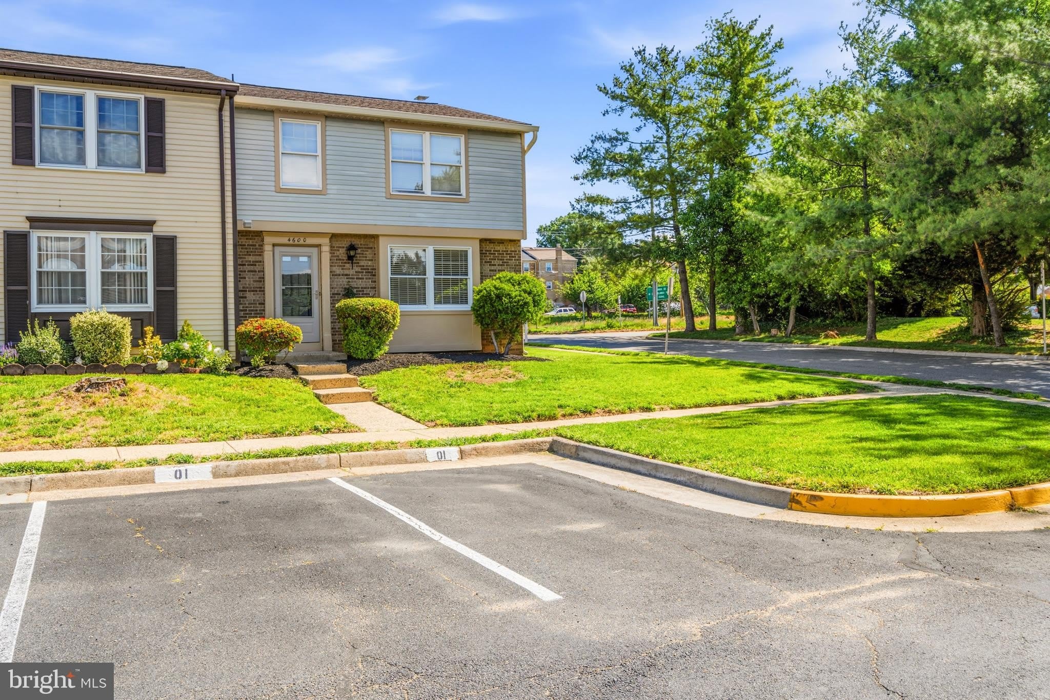 4600 BRENTLEIGH Court – photo 1