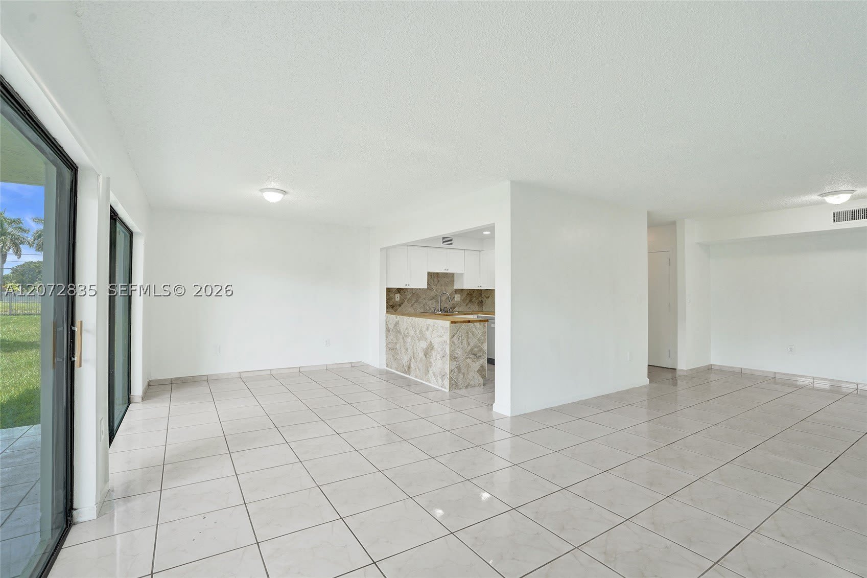 5700 SW 127th Ave – photo 5
