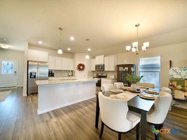 3884 Lorenzen Court – photo 5