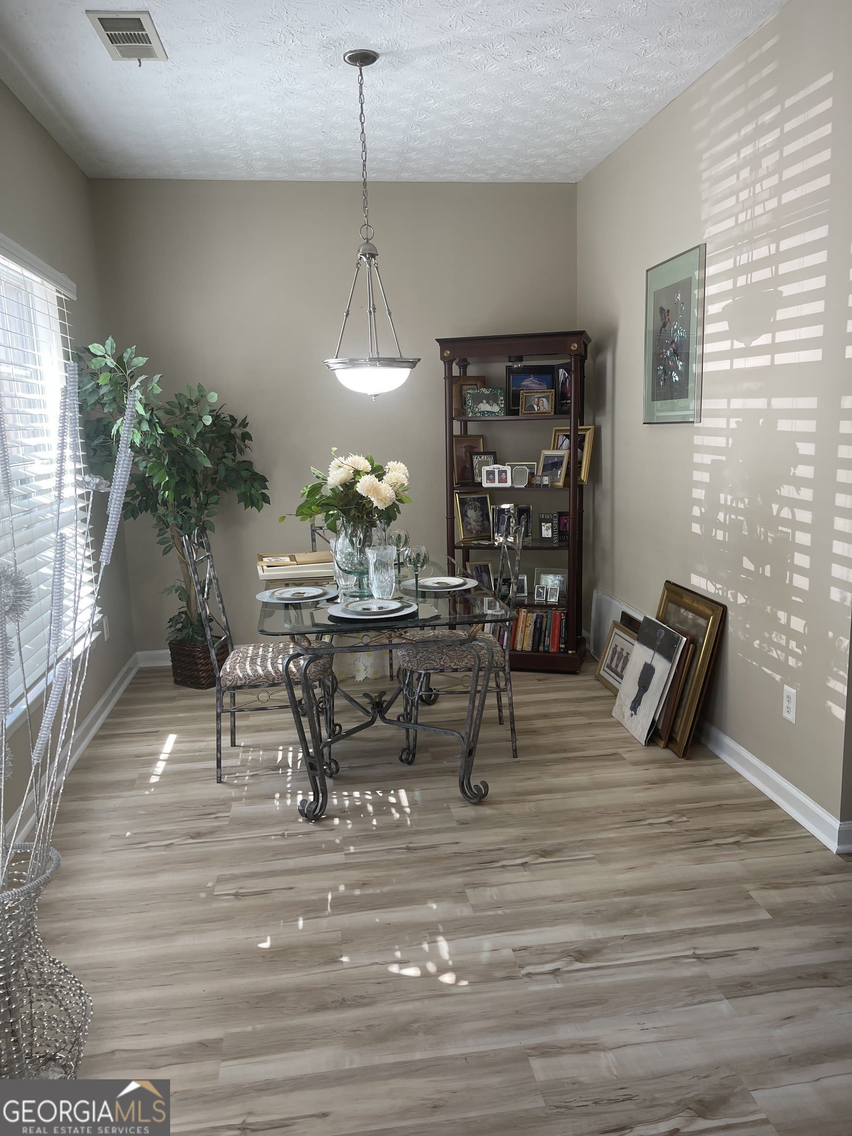 4911 Walden Lake Square – photo 3