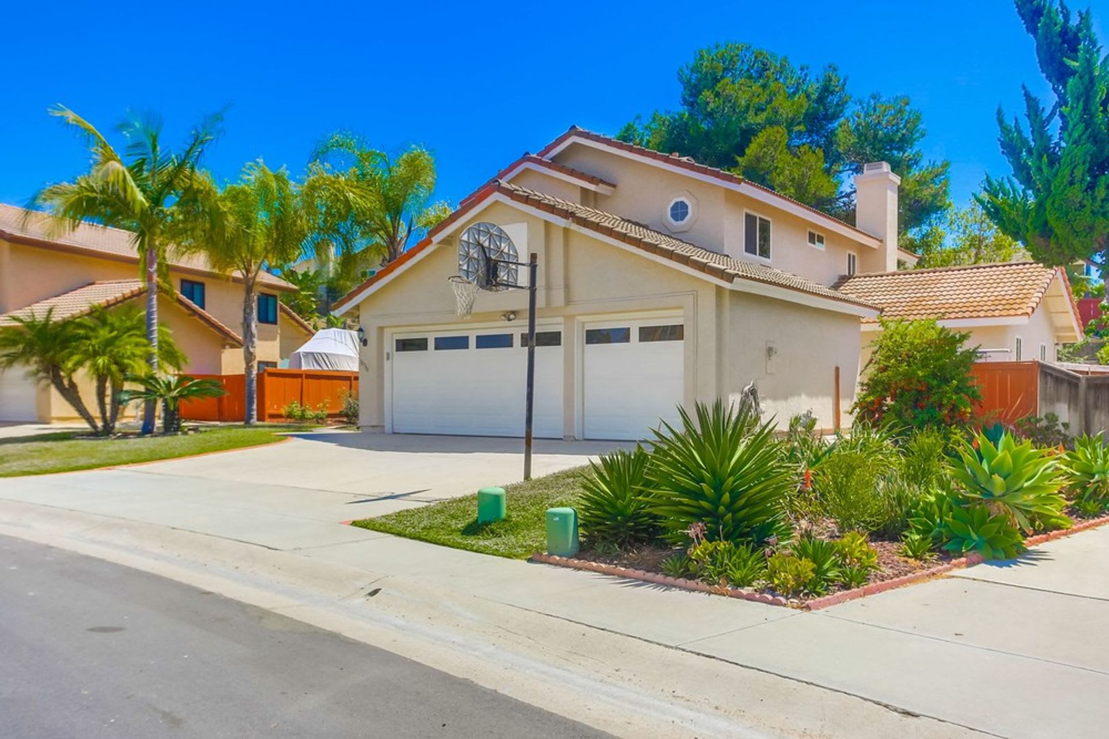 Stunning 4 Bed, 3 Bath Home on Cul-de-Sac in Scripps Ranch – photo 4