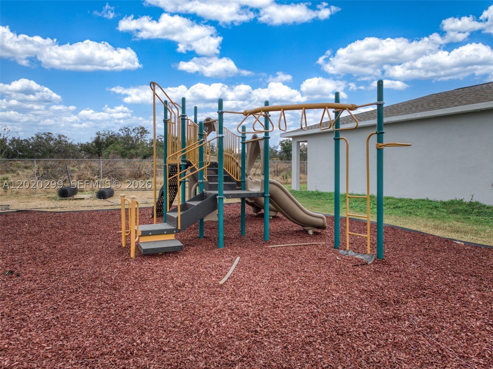 1407 Las Villas Blvd – photo 5