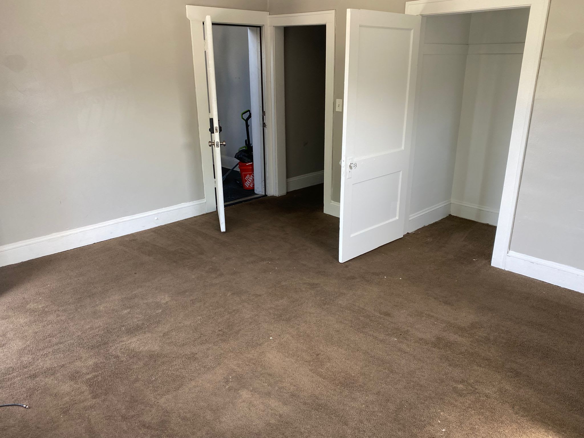 2863 East 112th StreetUnit 10 – photo 2