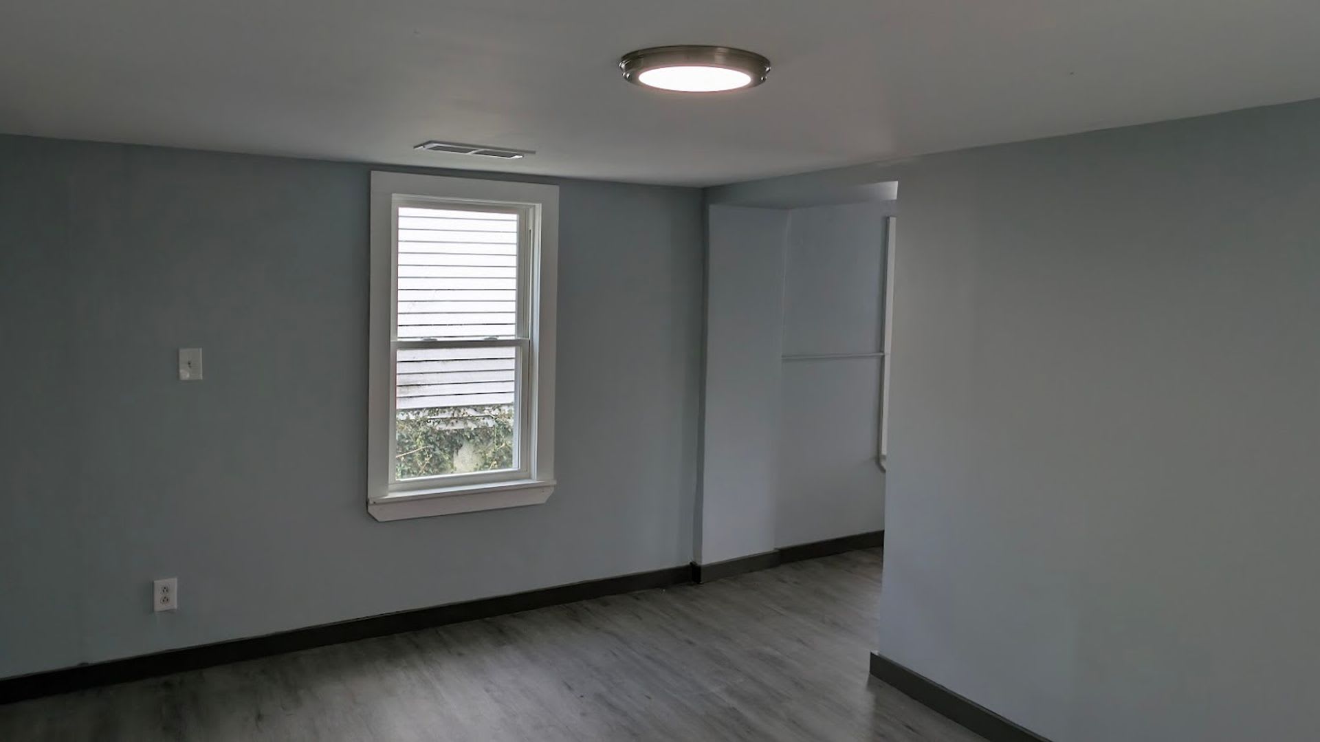 Carnegie 2 Br Single Family Home – photo 3